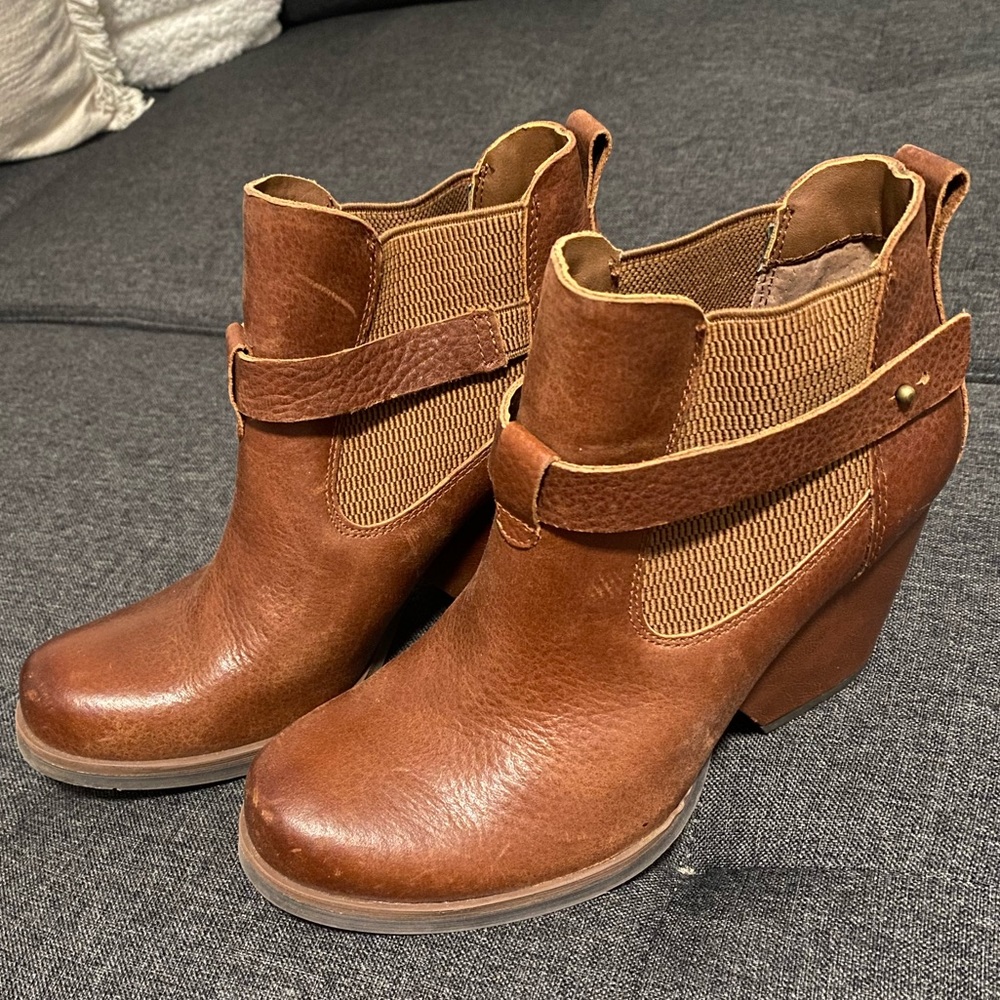 Korks booties